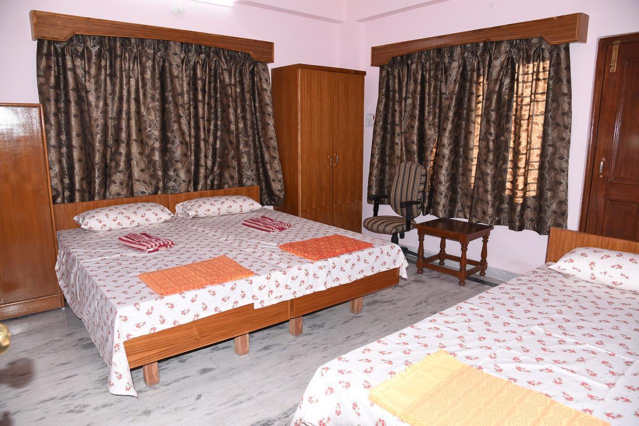 Anjani Mansion Hotel Hyderabad Exterior foto